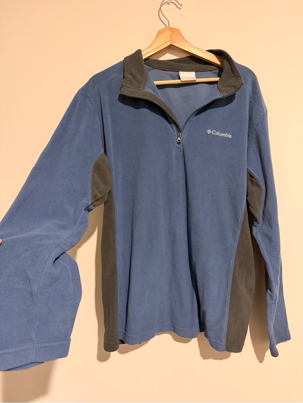 Columbia Men's Blue and Gray Quarter-Zip Fleece Pullover